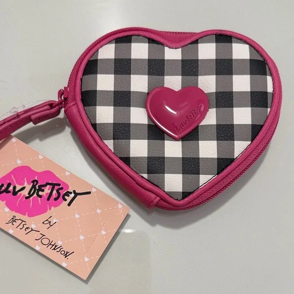 Betsey Johnson Pink and Black Heart Wristlet - Picture 1 of 5